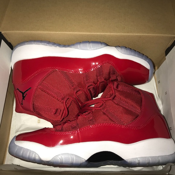 JORDAN WIN LIKE 96 SZ 7 - Picture 2 of 2